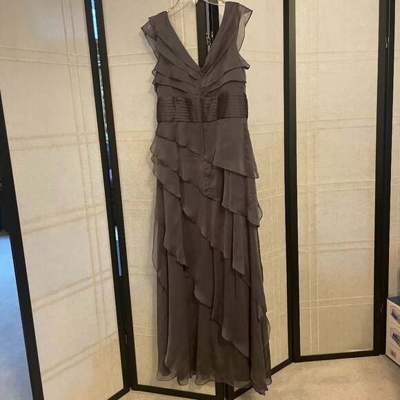 Adrianna Papell Occasions Tiered Chiffon Gown - Picture 6 of 8